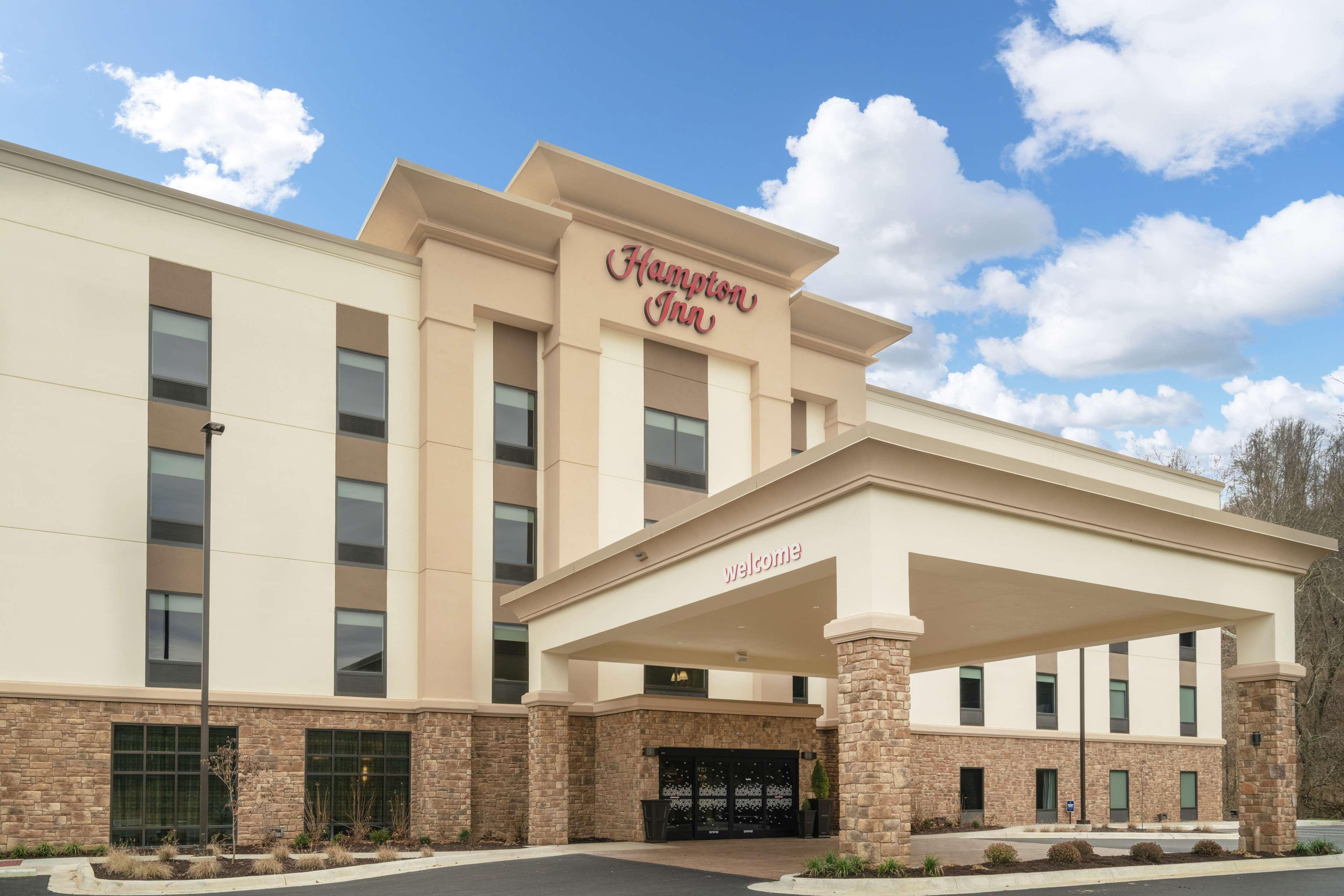 Hampton Inn Weston, Wv Экстерьер фото