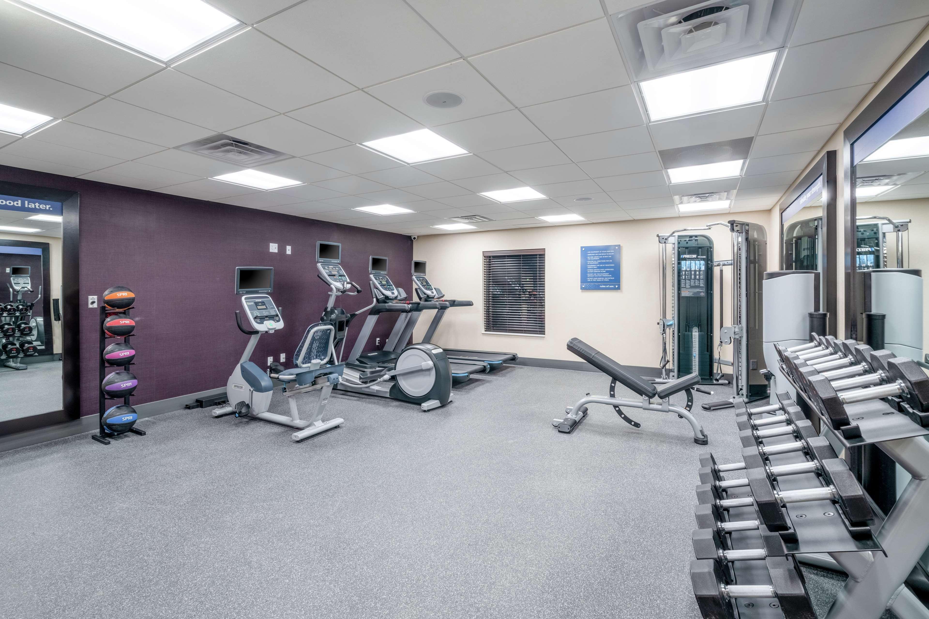 Hampton Inn Weston, Wv Экстерьер фото